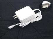Universal A610C Ac Adapter 20.3V-3A/14.5V-2A/12V-3A/9V-3A/5.2V-2.4A type C